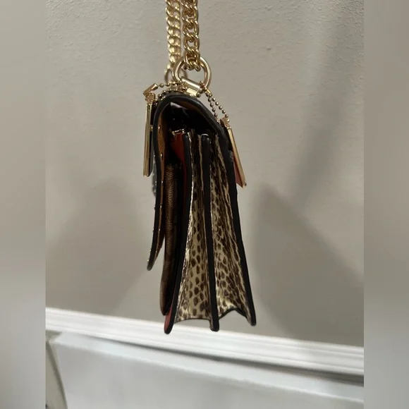 Coach Klare Crossbody Bag In Signature With Rivets - Picture 7 of 16